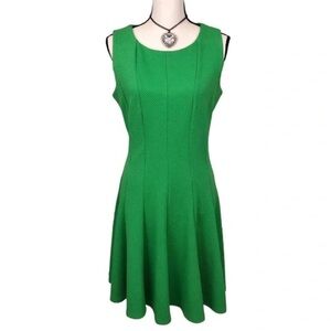 Gabby Skye Fit & Flare Dress Size 8
